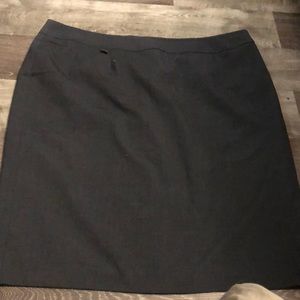 20W Calvin Klein gray skirt (suit skirt)